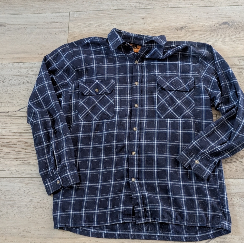 Mens flannel plaid shirt, size large